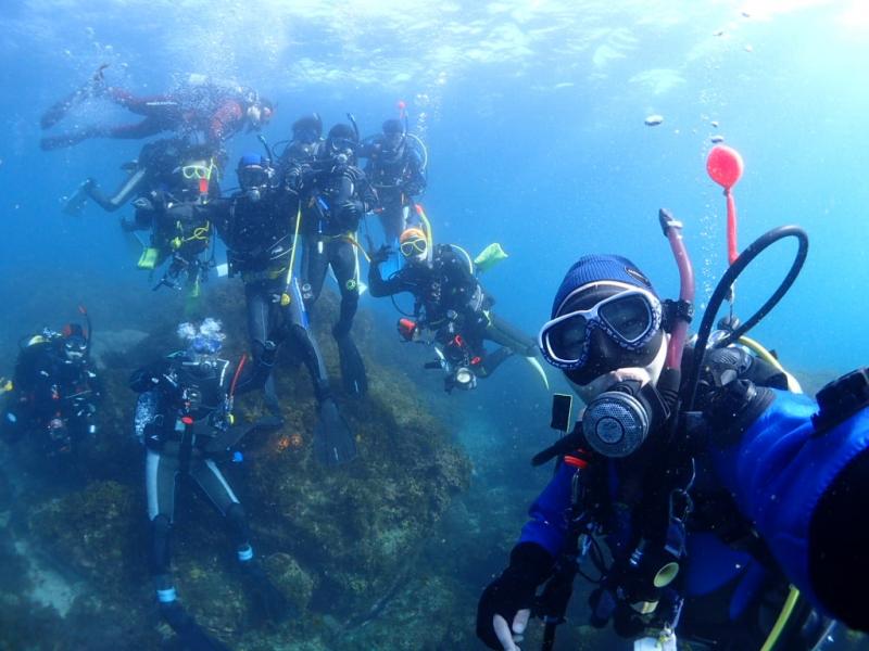 水中での集合写真！！