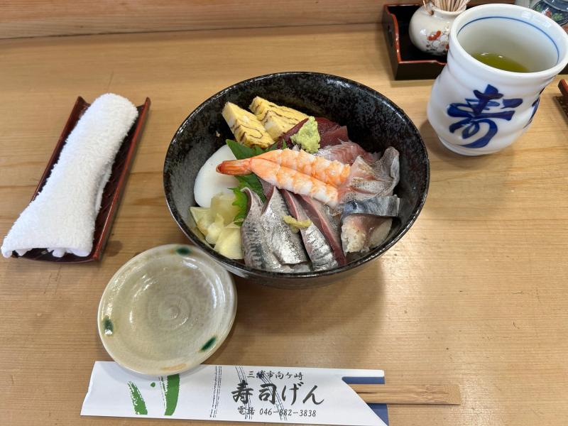 海鮮丼