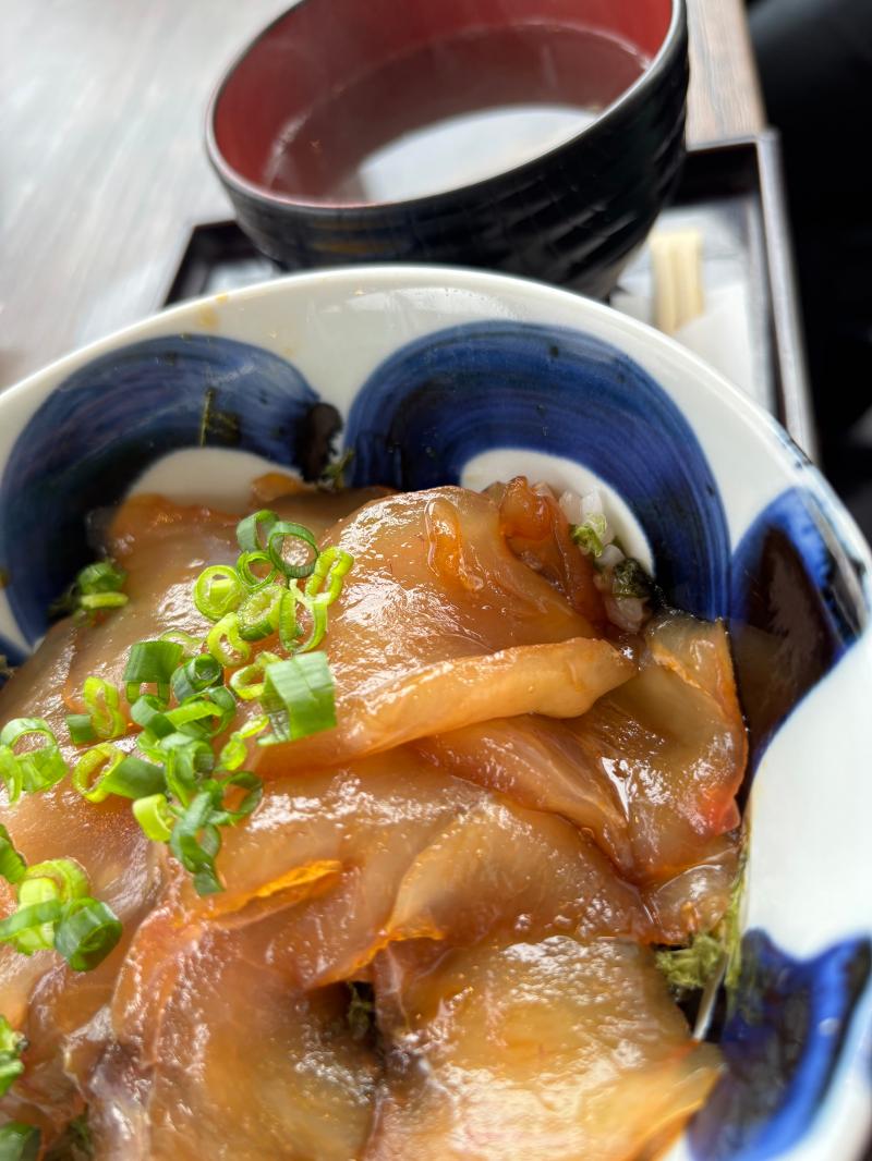 べっこう漬け丼　