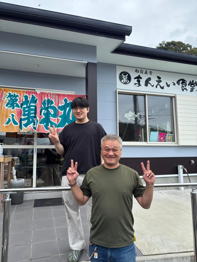 食堂にて